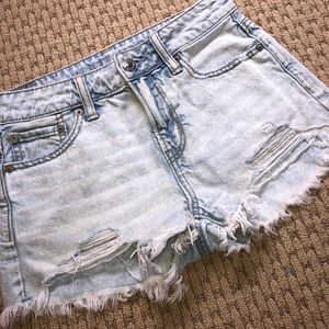 American eagle distressed shorts